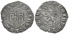 ENRIQUE III (1390-1406). Blanca. (Ve. 1,47g/24mm). Sevilla. (FAB 602). Anv: Castillo de tres torres, debajo S, alrededor leyenda: ENRICVS REX CAST. Re...