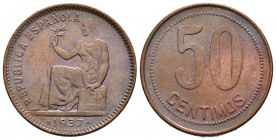 II REPUBLICA (1931-1939). 50 Céntimos. (Ae. 6,22g/23mm). 1937 *3-4. Madrid. (Cal-2019-29). EBC. Precioso tono.