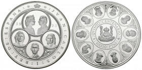 JUAN CARLOS I (1975-2014). 10000 Pesetas. (Ar. 168,75g/73mm). Serie II. Quinto Centenario. 1990. FNMT. Flor de cuño. Tirada de 40 mil unidades. Incluy...