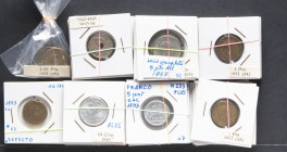 ESTADO ESPAÑOL. Bonito conjunto de 47 monedas de diferentes módulos y fechas. Destacan en el conjunto las series de 1 Peseta de 1947 (*48,49,50, 51,52...