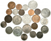 MONEDAS EXTRANJERAS. Bonito conjunto formado por 24 monedas del periodo colonial portugués de Angola en diferentes materiales, módulos así como estado...