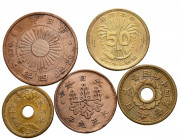 JAPÓN. Bonito conjunto de 5 monedas de diferentes módulos de Sen y de fechas comprendidas entre 1915 y 1946. Diferentes estados de conservación. A EXA...