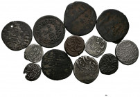 MONEDAS EXTRANJERAS. Lote compuesto por 12 monedas de bronce y plata de distinitos países árabes. A EXAMINAR.