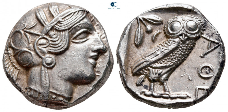 Attica. Athens circa 454-404 BC. 
Tetradrachm AR

23 mm, 17,24 g

Helmeted ...