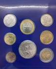 Repubblica di San Marino - Nuova Monetazione (dal 1972) Serie 1999 composta da 8 Valori comprensivo del 5000 Lire in Ag - In Folder - Confezione di ca...