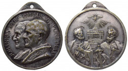 Medaglia votiva - a San Pietro e San Paolo - busti accollati di Giovanni XXIII e Paolo VI - Ae argentato

n.a.

Note: Shipping only in Italy