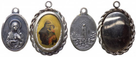 Gruppo di due medagliette votive con la Madonna di Fatima e Sant'Antonio - metalli vari

n.a.

Note: Worldwide shipping