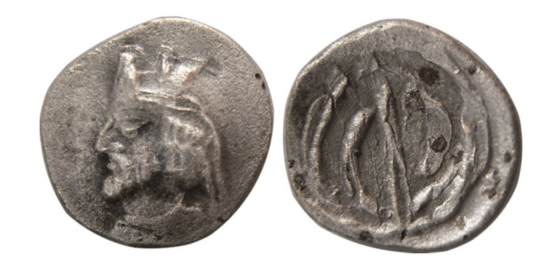 KINGS of PERSIS. Uncertain King II. 1st century AD. AR Diobol (0.98 gm; 13 mm). ...