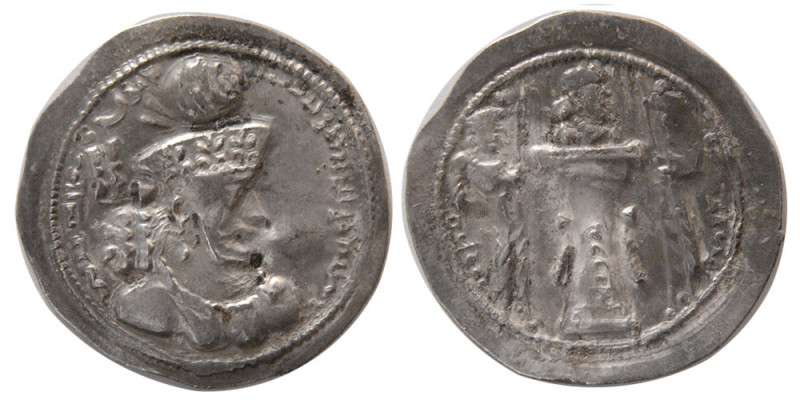 SASANIAN KINGS. Shapur III. AD. 383-388. Silver Drachm (4.00 gm; 28 mm). Shapur ...