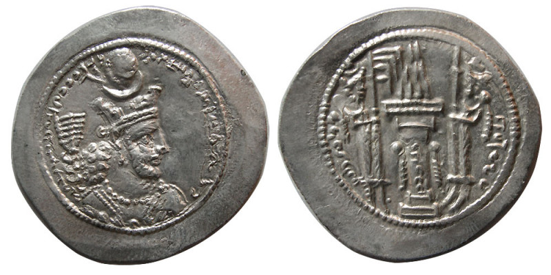 SASANIAN KINGS. Varhran (Bahram) V. AD. 420-428. Silver Drachm (4.12 gm; 30 mm)....