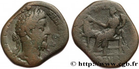 COMMODUS
Type : Sesterce 
Date : 186 - 189 
Mint name / Town : Rome 
Metal : bronze 
Diameter : 32  mm
Orientation dies : 6  h.
Weight : 25,89  g.
Rar...