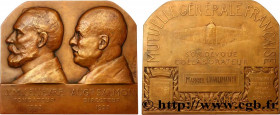 V REPUBLIC
Type : Plaque, Jean-Marie Lelièvre et Auguste Salmon, Mutuelle générale française 
Date : 1964 
Metal : bronze 
Diameter : 84,5  mm
Engrave...