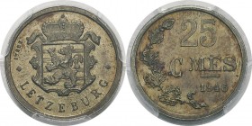 Luxembourg
 Charlotte (1919-1964)
 Essai en argent du 25 centimes - 1946 
 Tranche lisse - Frappe monnaie.
 Rare - 500 exemplaires.
 Frappe d'Epr...