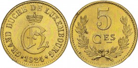 Luxembourg
 Charlotte (1919-1964)
 Epreuve en similor du 5 centimes - 1924 
 Tranche lisse - Frappe monnaie.
 Seul l'essai est connu. 
 FDC
 600...