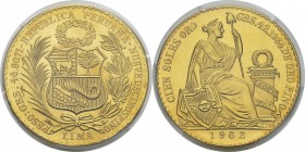 Pérou
 République (1821 à nos jours)
 100 soles or - 1962 Lima.
 D'une qualité exceptionnelle. 
 FDC Exceptionnel - PCGS MS 67
 2.000 / 2.500