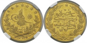 Turquie
 Abdul Hamid II (1293-1327 AH / 1876-1909)
 100 piastres or - 1293 AH / An 31 (1905) Constantinople. 
 Superbe à FDC - NGC MS 61
 250 / 35...