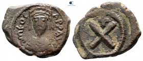 Phocas AD 602-610. Constantinople. Decanummium Æ