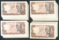 Conjunto de 196 billetes de 100 Pesetas emitidos el 17 de Noviembre de 1970, todos ellos con serie muy variadas y en general en buenas conservaciones....