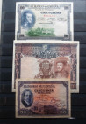 Precioso conjunto de 58 billetes del Banco de España, la mayoría de ellos diferentes y en calidades diversas, algunos en muy buenas conservaciones. A ...