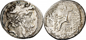 Imperio Seléucida. (128-127 a.C.). Demetrio II, Nicator (146-138 / 129-125 a.C.). Damasco. Tetradracma. (S. 7103 var) (CNG. IX, 1116d). Hojas. 14,51 g...