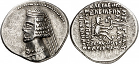 Imperio Parto. Mithradates III (57-54 a.C.). Rhagae. Dracma. (S. 7424 var) (Mitchiner A. & C. W. 559 var). 3,95 g. MBC.