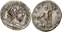 (121-123 d.C.). Adriano. Denario. (Spink 3528) (S. 1162a) (RIC. 570). Raspadura en canto. Ex ANE 19/12/1989, nº 388. 3,25 g. MBC+.