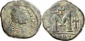 Justiniano I (527-565). Cartago. Follis. (Ratto 699) (S. 257). Ex Áureo 15/06/1995, nº 108. Rara. 14,17 g. MBC.