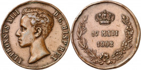 1902. Alfonso XIII. Mayoría de edad. Grabador: B. Maura. Golpecitos. Bronce. 12,49 g. Ø31 mm. (MBC).