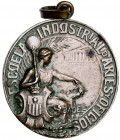 s/d. Sabadell. Escuela Industrial de Artes y Oficios. (Cru.Medalles 1286 var. metal). Con corona. Unifaz. Bronce. 15,58 g. Ø33 mm. MBC.
