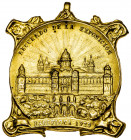 1929. Barcelona. Exposición Internacional. Medalla recuerdo. (Cru.Medalles 1270b). Con anilla. Incusa. Metal dorado. 5 g. 38x42 mm. EBC.
