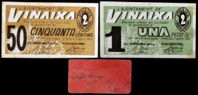 Vinaixa. 50 céntimos y 1 peseta (dos). (T. 3371a (sólo reverso), 3373 y 3374). Un cartón y 2 billetes, éstos serie completa (nº 0106, 0492). Muy raros...