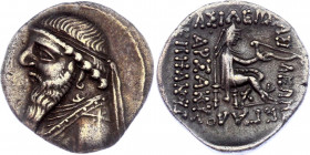 Parthia Rhagae AR Drachm 123 - 88 BC Mithradates II
Sellwood 27.1; Sunrise 293; Shore 85; Silver 3,84g.; Mithradates II (123-88 BC); Obv: Diademed an...