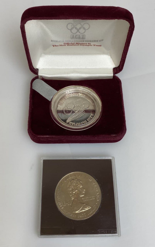 New Zealand Lot of 2 Coins 1977 - 1984
Silver (.862) 26.82 g., 38 mm., Proof. &...