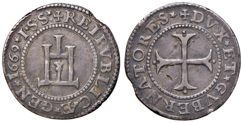 GENOVA. Dogi Biennali (III fase 1637-1797). Cavallotto 1669. AG (g 2,38). MIR 34...