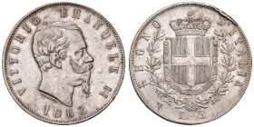 Vittorio Emanuele II (1861-1878). 5 lire 1862 Napoli. AG. Gig.33. R. Colpo al R/.
BB