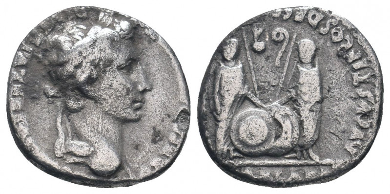 AUGUSTUS (27 BC-14 AD). Denarius. Lugdunum.

Obv : CAESAR AVGVSTVS DIVI F PATER ...