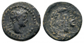 CAPPADOCIA.Cappadocia. Hadrian (117-138). Ae

Obv : laureate head of Hadrian, right.

Rev : ΕΤ Ɛ.
Club in wreath.
RPC III, 3147A

Condition : 

Weight...