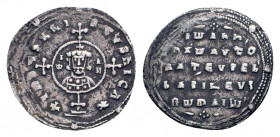 JOHN I TZIMISCES (969-976). Miliaresion. Constantinople.

Obv: + IhSVS XRI-STVS nICA*.
Cross crosslet set on globus above two steps; in central medall...