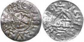 Germany. Bavaria. Heinrich II 985-995. AR Denar (20mm, 0.78g). Regensburg mint. +HCIЯ[_]CVϽRX, cross with one wedge in four angles, pellet in center/ ...