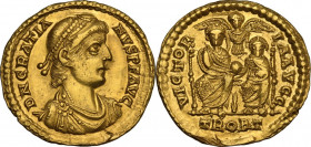 Gratian (367-383). AV Solidus, Treveri mint, 375-378 AD. Obv. DN GRATIANVS PF AVG. Pearl-diademed, draped and cuirassed bust right. Rev. VICTORIA AVGG...