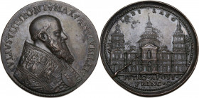 Giulio III (1550-1555), Giovanni Maria de' Ciocchi del Monte. Medaglia per il Giubileo del 1550. D/ IVLIVS III PONT MAX AN IVBILEI. Busto a destra a t...