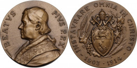 Pio X (1903-1914), Giuseppe Melchiorre Sarto. Medaglia (1951) per la Beatificazione di Pio X. D/ BEATVS PIVS PP X. Busto a sinistra con berrettino, mo...