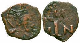 COINS OF THE CRUSADER STATES AND SUCCESSORS
THE PRINCIPALITY OF ANTIOCH. ANONYMOUS. Follis. 
Reference:
Condition: Very Fine

Weight: 4.3 gr
Diameter:...