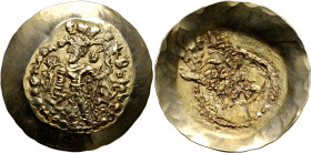 HUNNIC TRIBES, Kidarites. Kidara, circa 350-385. Dinar (Gold, 36 mm, 7.49 g). 'BAΓO KIΔAPA OOZOPKO KOÞANO ÞAYO ('His Majesty, Kidara, Great King of th...