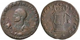 Constantine II, as Caesar, 316-337. Follis (Bronze, 19 mm, 3.13 g, 7 h), Rome, 318-319. CONSTANTINVS IVN NOB C Laureate and draped bust of Constantine...