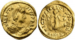 Anastasius I, 491-518. Tremissis (Gold, 15 mm, 1.48 g, 6 h), Constantinopolis (?). D N ANASTASIVS P P AVG Pearl-diademed, draped and cuirassed bust of...