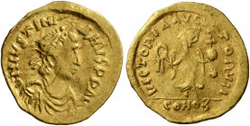 Justinian I, 527-565. Tremissis (Gold, 15 mm, 1.49 g, 6 h), Constantinopolis. D N IVSTINIANVS P P AV Diademed, draped and cuirassed bust of Justinian ...