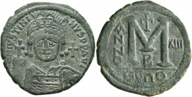 Justinian I, 527-565. Follis (Bronze, 38 mm, 23.19 g, 5 h), Theoupolis (Antiochia), RY 13 = 539/40. D N IVSTINIANVS P P AVI Helmeted and cuirassed bus...