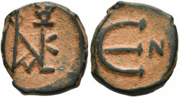 Justin II, 565-578. Pentanummium (Bronze, 14 mm, 2.10 g, 6 h), Nicomedia. Monogram of Justin II. Rev. Large Є; in field to right, N. DOC 116. MIB 49. ...