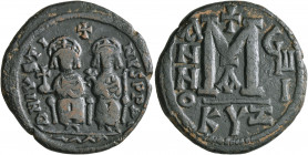 Justin II, with Sophia, 565-578. Follis (Bronze, 29 mm, 13.57 g, 7 h), Cyzicus, RY 8 = 572/3. D N IVSTINVS P P AVG Justin II, holding globus cruciger ...